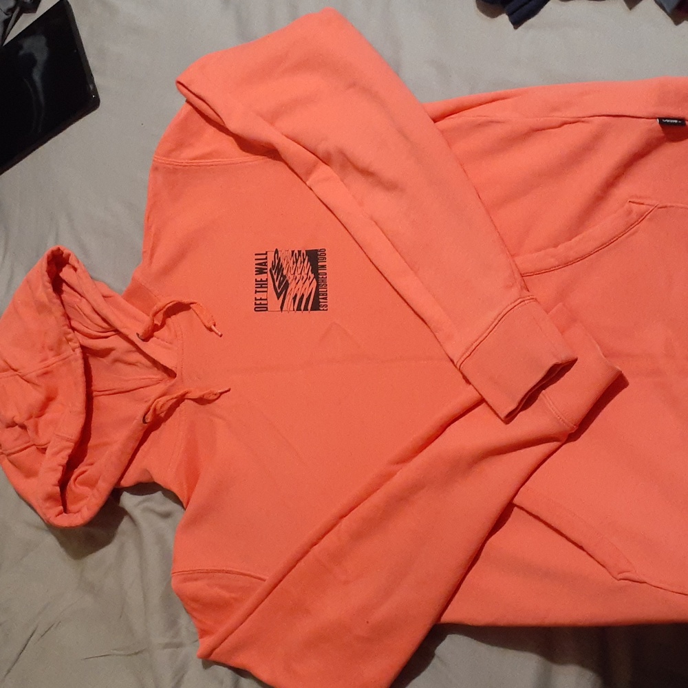 VANS "Off The Wall" Hoodie